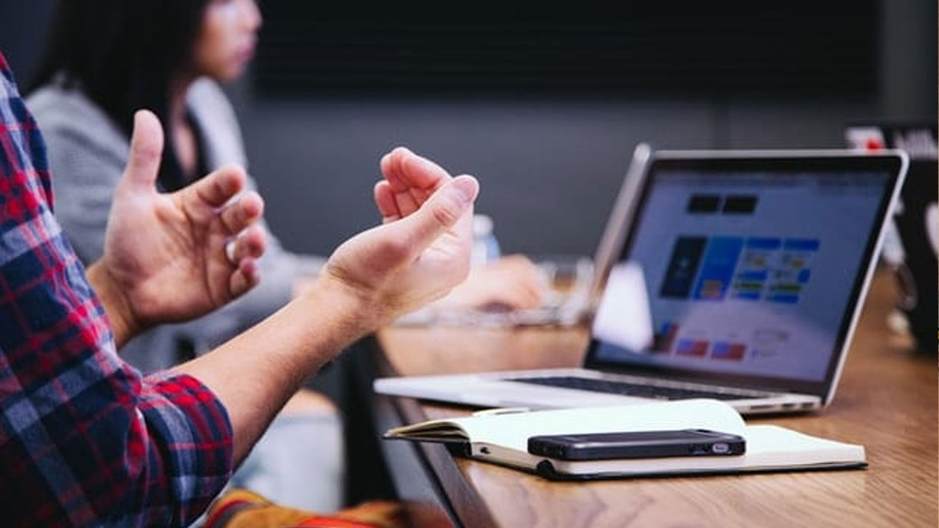 Five Mistakes That Torpedo Business Communication